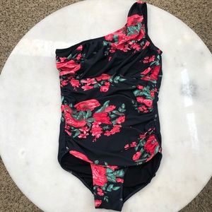 Albion Antigua one piece!